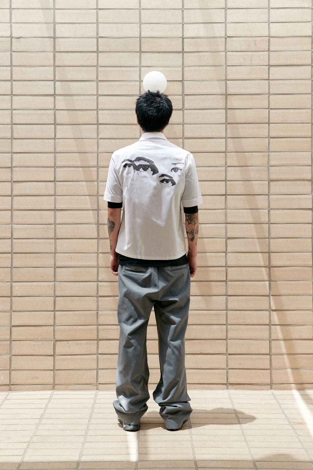 BACK PRINTED SLIM SHORT - SLEEVED SHIRT 상품이미지2