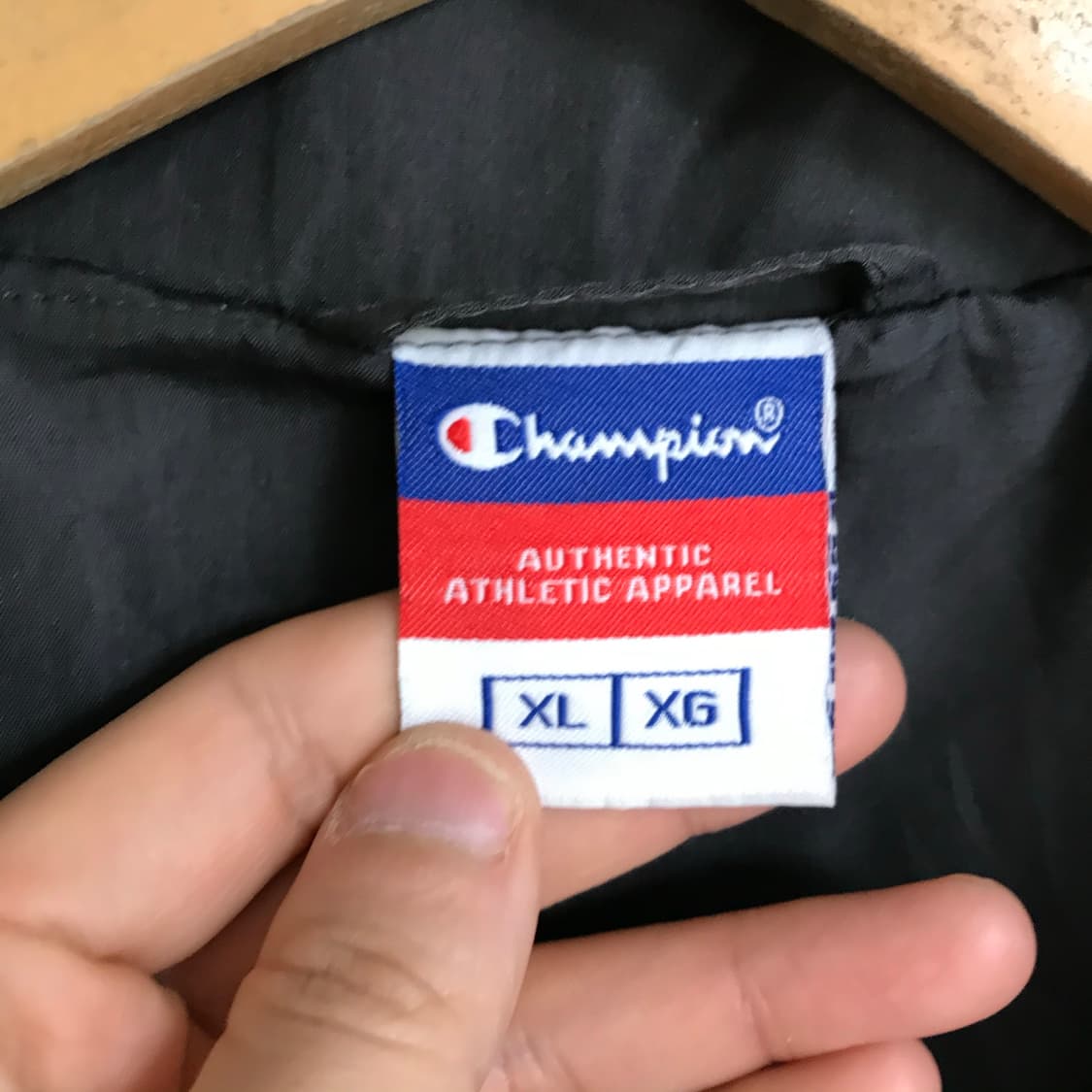 챔피온 사이드라인 바람막이 상품이미지3