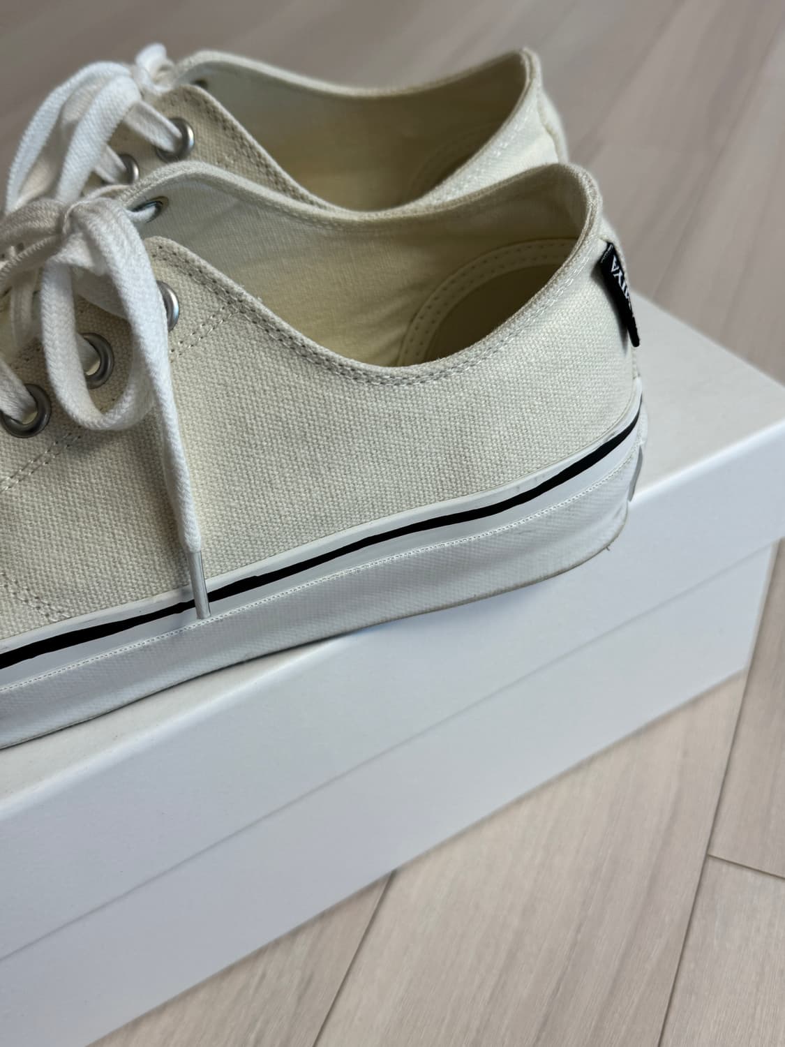 카미야 벌커나이즈 조이 컨버스 스니커즈 - 42 상품이미지5