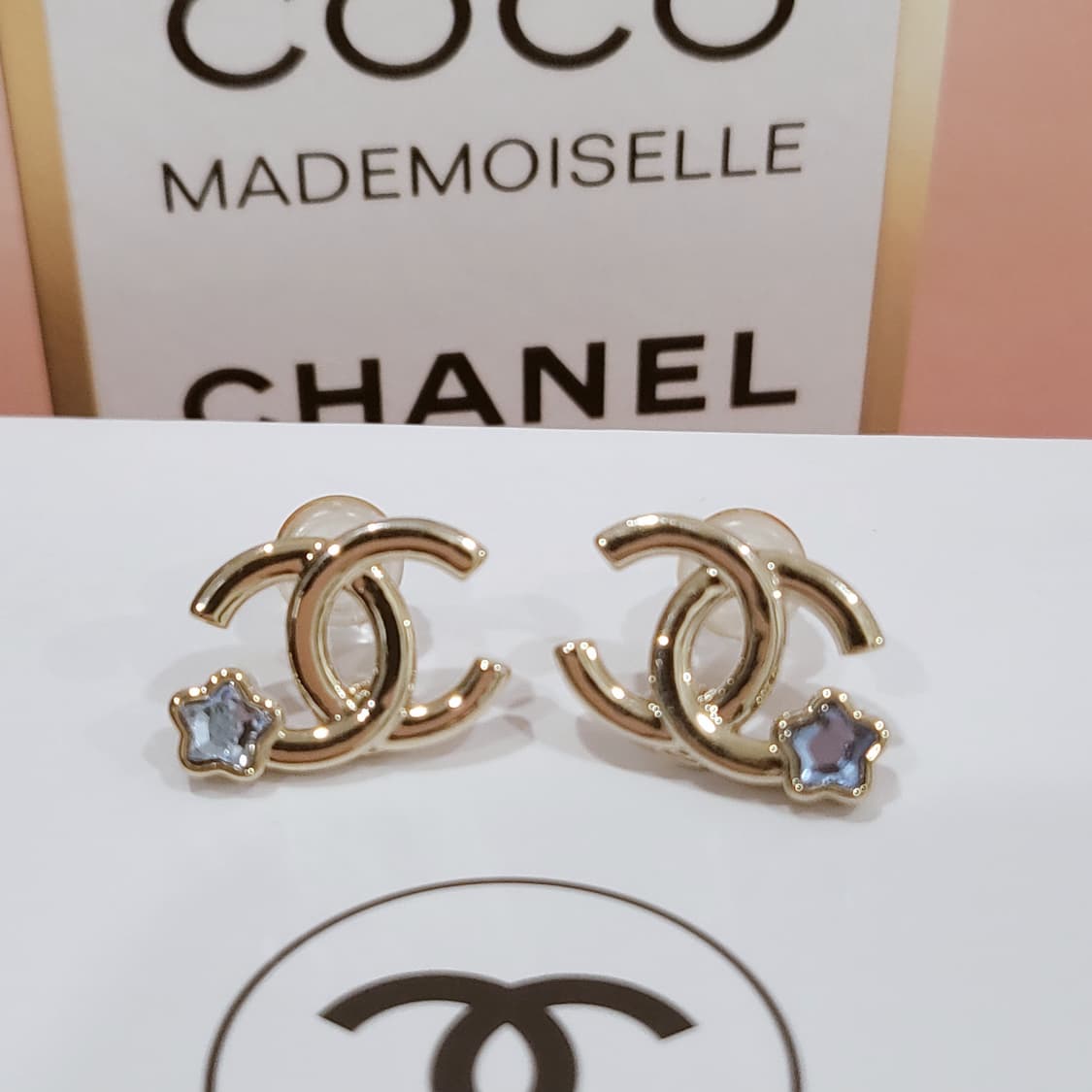 샤넬 cc로고 스타 귀걸이  업사이클링  상품이미지3