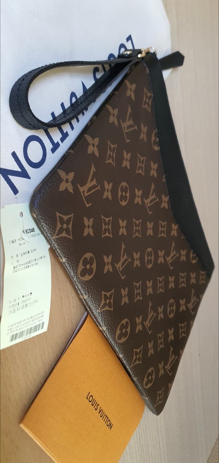 루이비통 데일리 클러치백/파우치백 새상품급 정품(영수증O) 상품이미지8