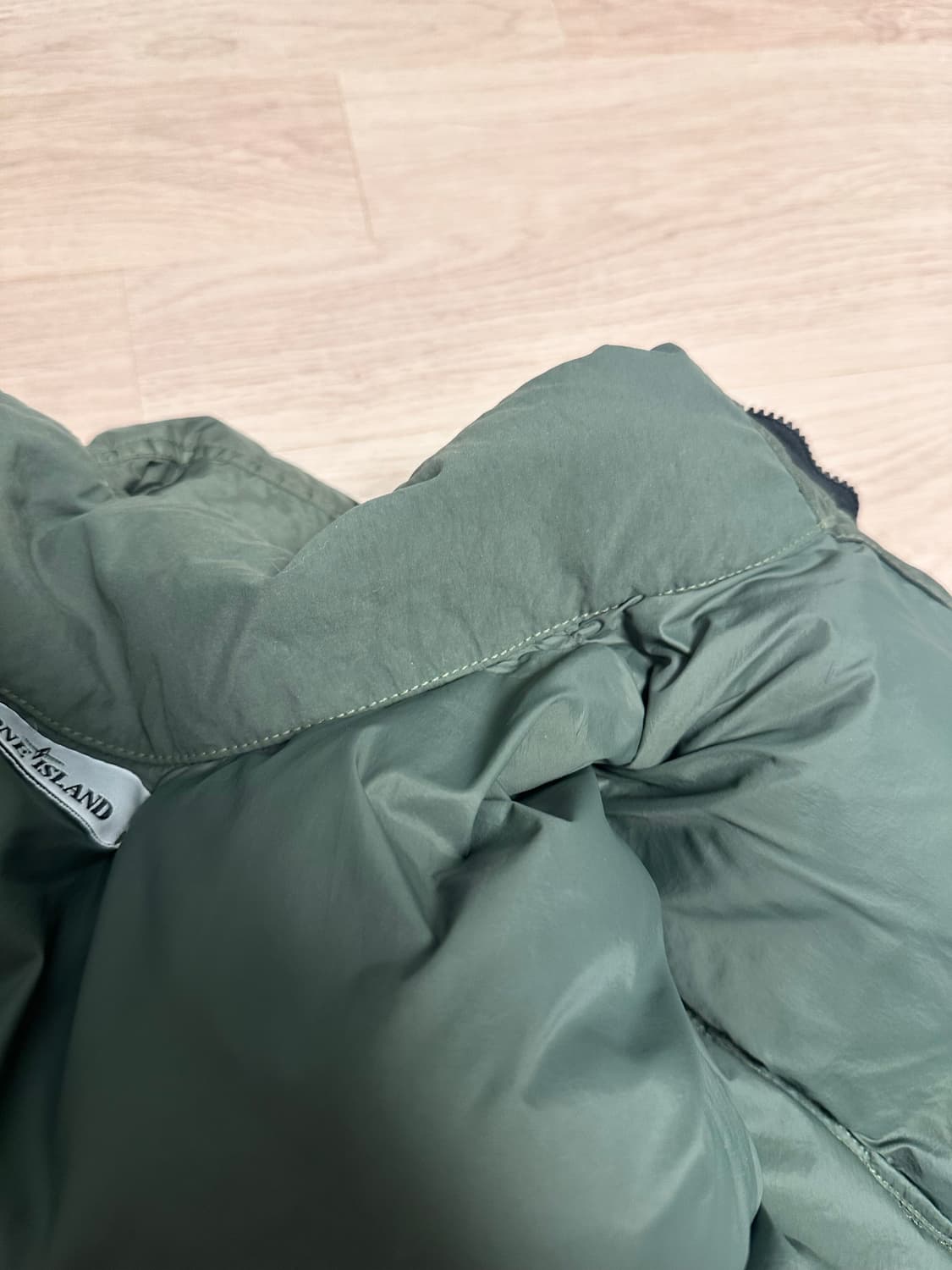 24FW 스톤 아일랜드 가먼트 다이드 크링클랩스 R-NY 다운 자켓 상품이미지5