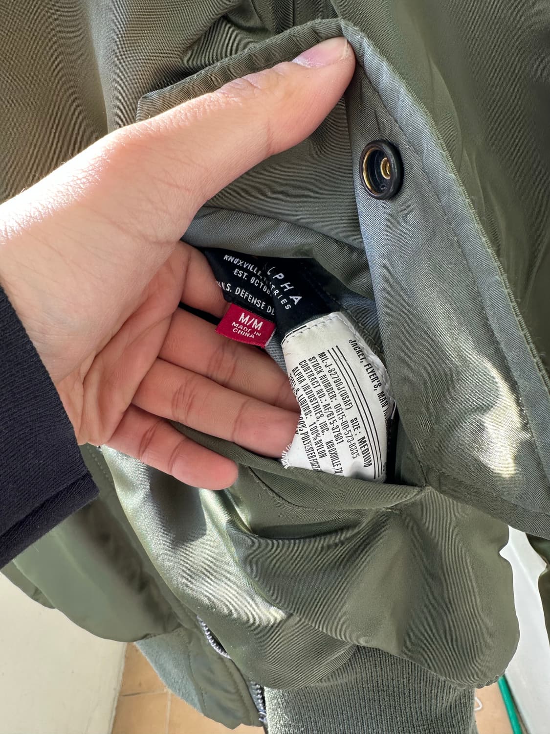 알파인더스트리 ma-1 올리브 미디움 상품이미지4