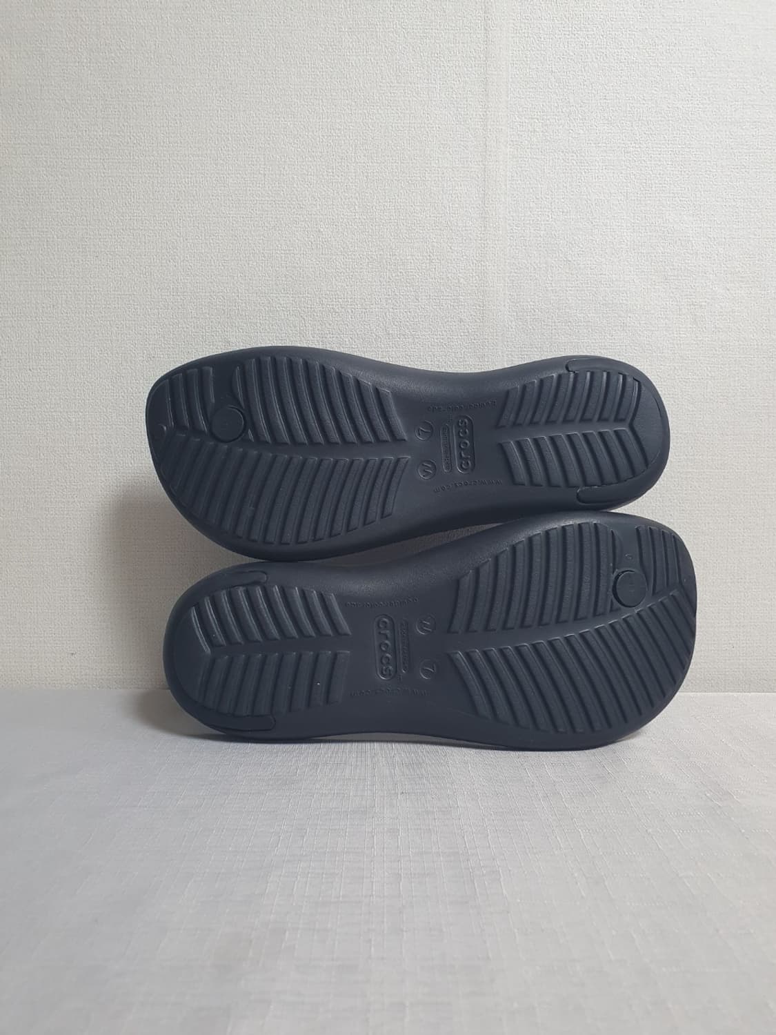 240mm 크록스 섹시 플립 샌들 블랙 W7 상품이미지9