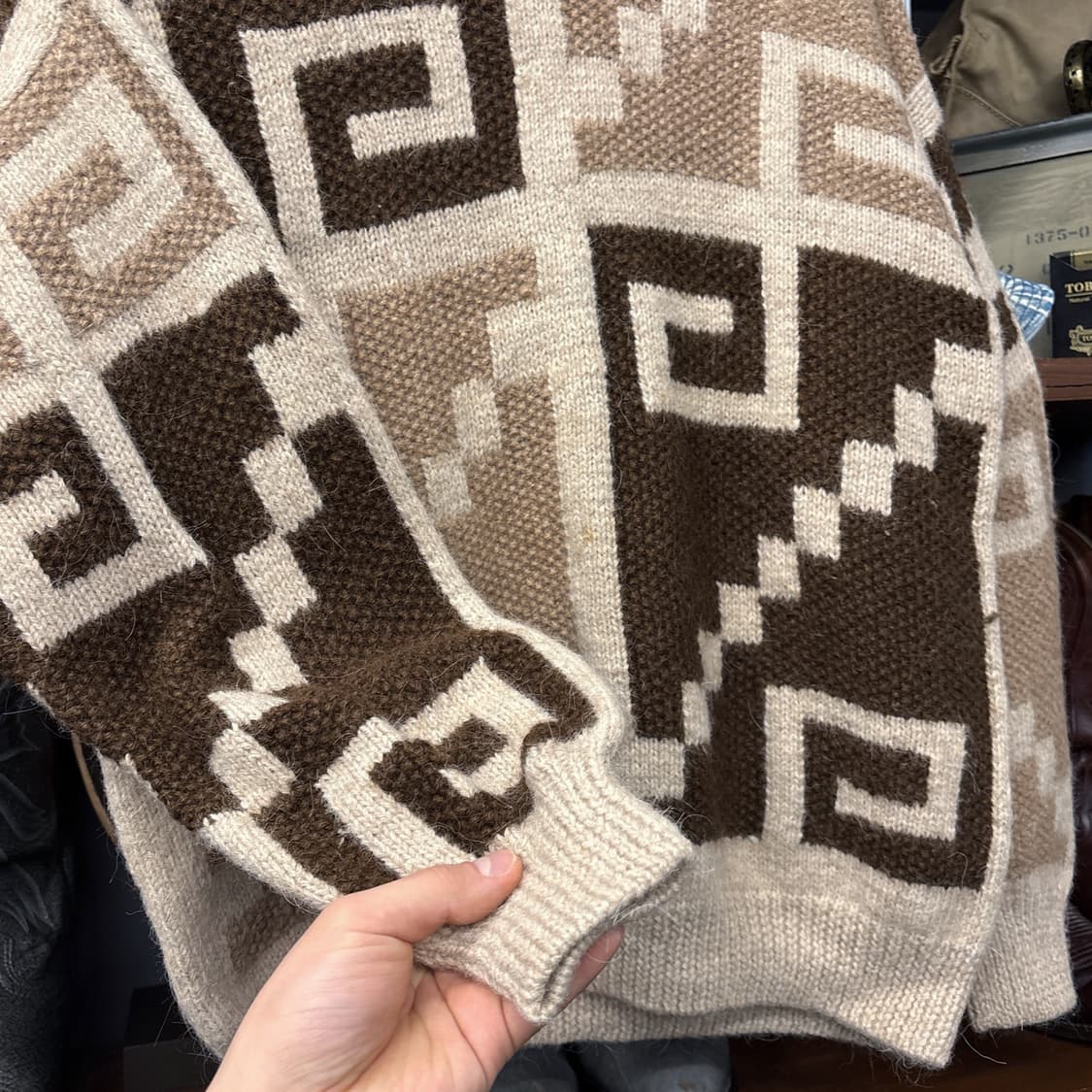 90s 잉카텍스 핸드메이드 알파카 퍼 스퀘어 패턴 니트 스웨터 N159 상품이미지4