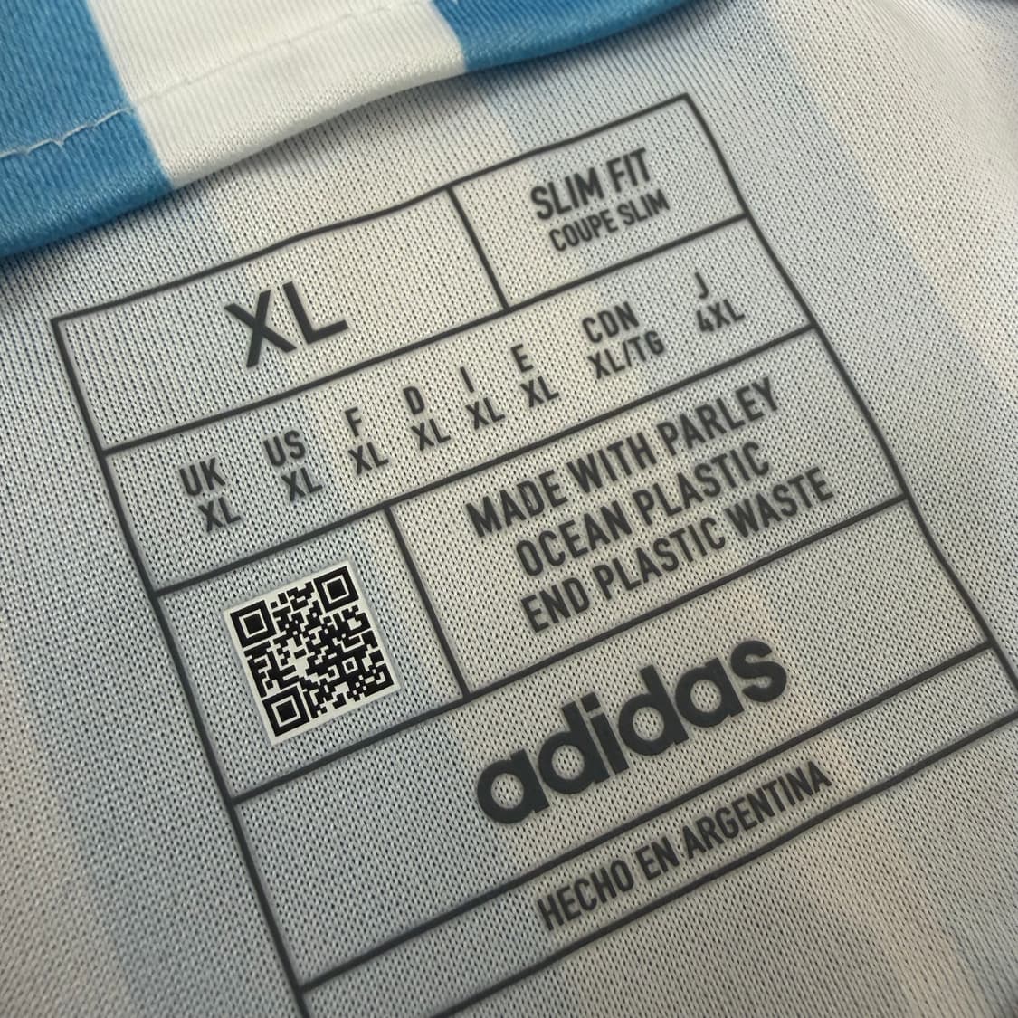 22-24 아르헨티나 오피셜 메시 월드컵 결승 유니폼 xl 상품이미지3