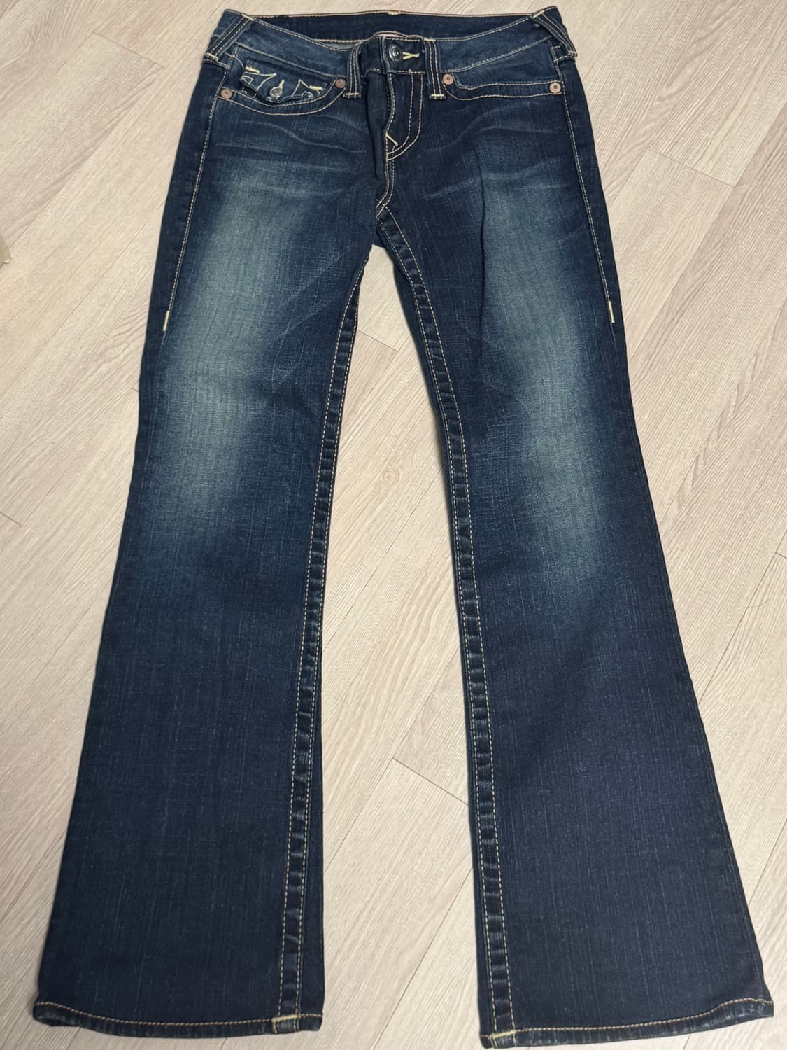 트루릴리전 빈티지 부츠컷 데님 청바지 상품이미지1