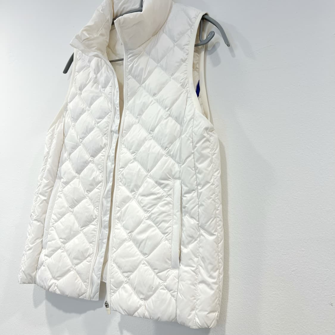 TORY SPORT 토리버치 스포츠 경량패딩 조끼 상품이미지4