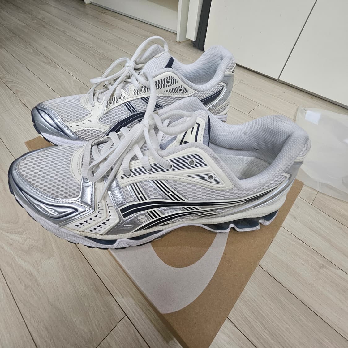 아식스 젤카야노14 미드나잇 270 상품이미지1