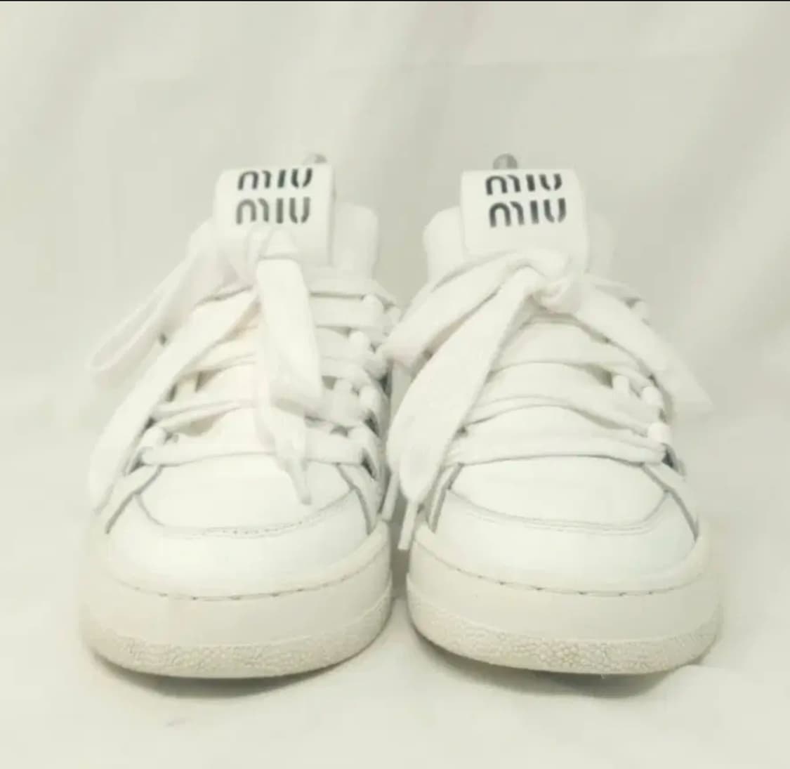 미우미우 로고 레더 스니커즈 (37사이즈/240mm) 상품이미지7
