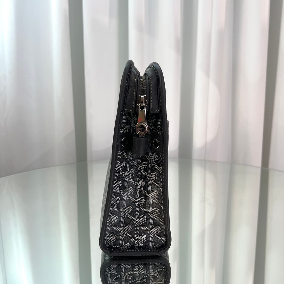 [새상품급/GM사이즈] 고야드 쥬방스 클러치 그레이 상품이미지3