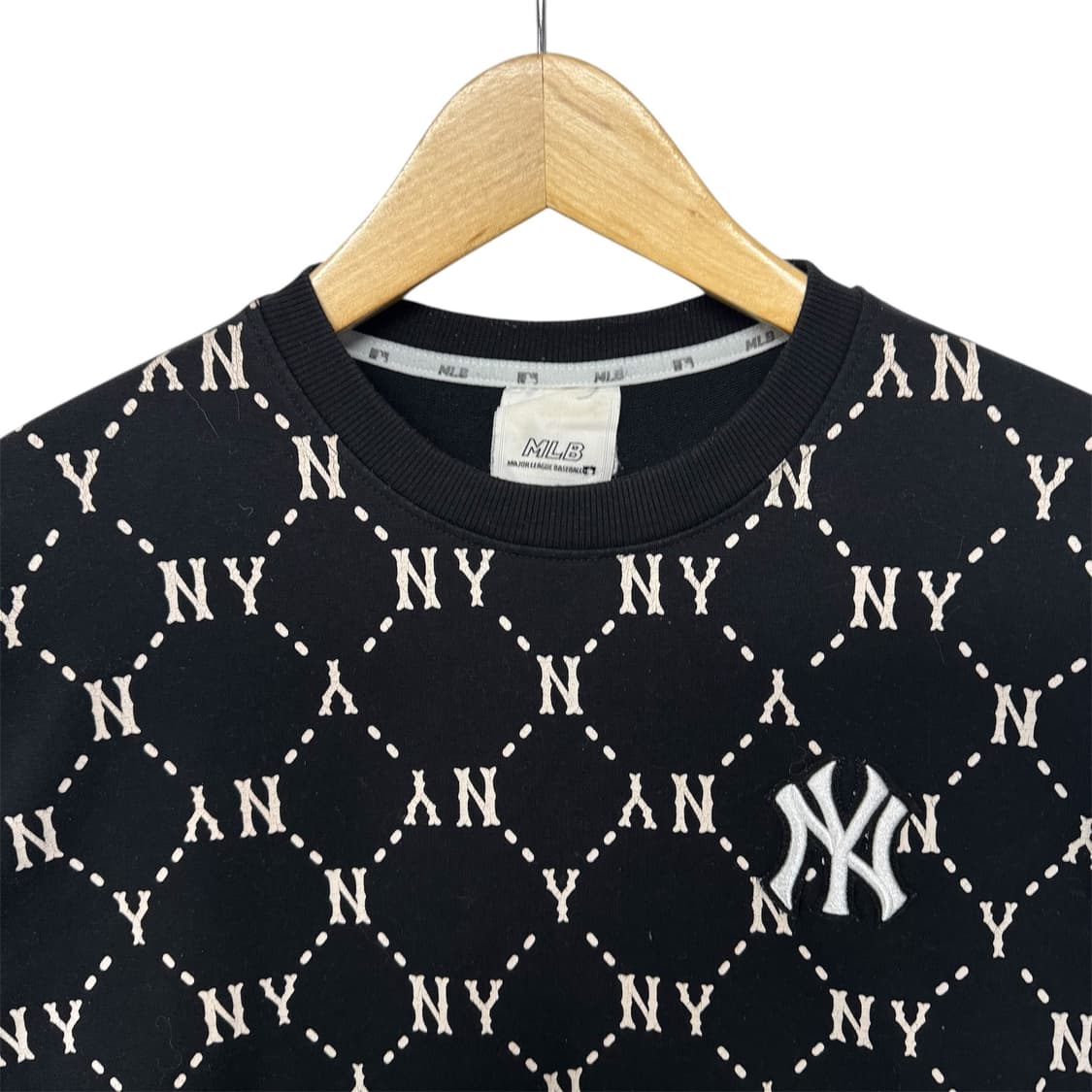 MLB 양키즈 모노그램 맨투맨 상품이미지2