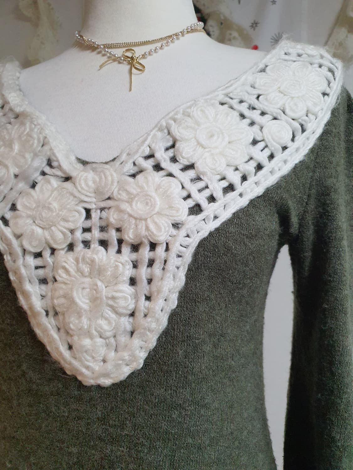 [모리걸] 니트 원피스 카키색 레이스 장식 상품이미지2