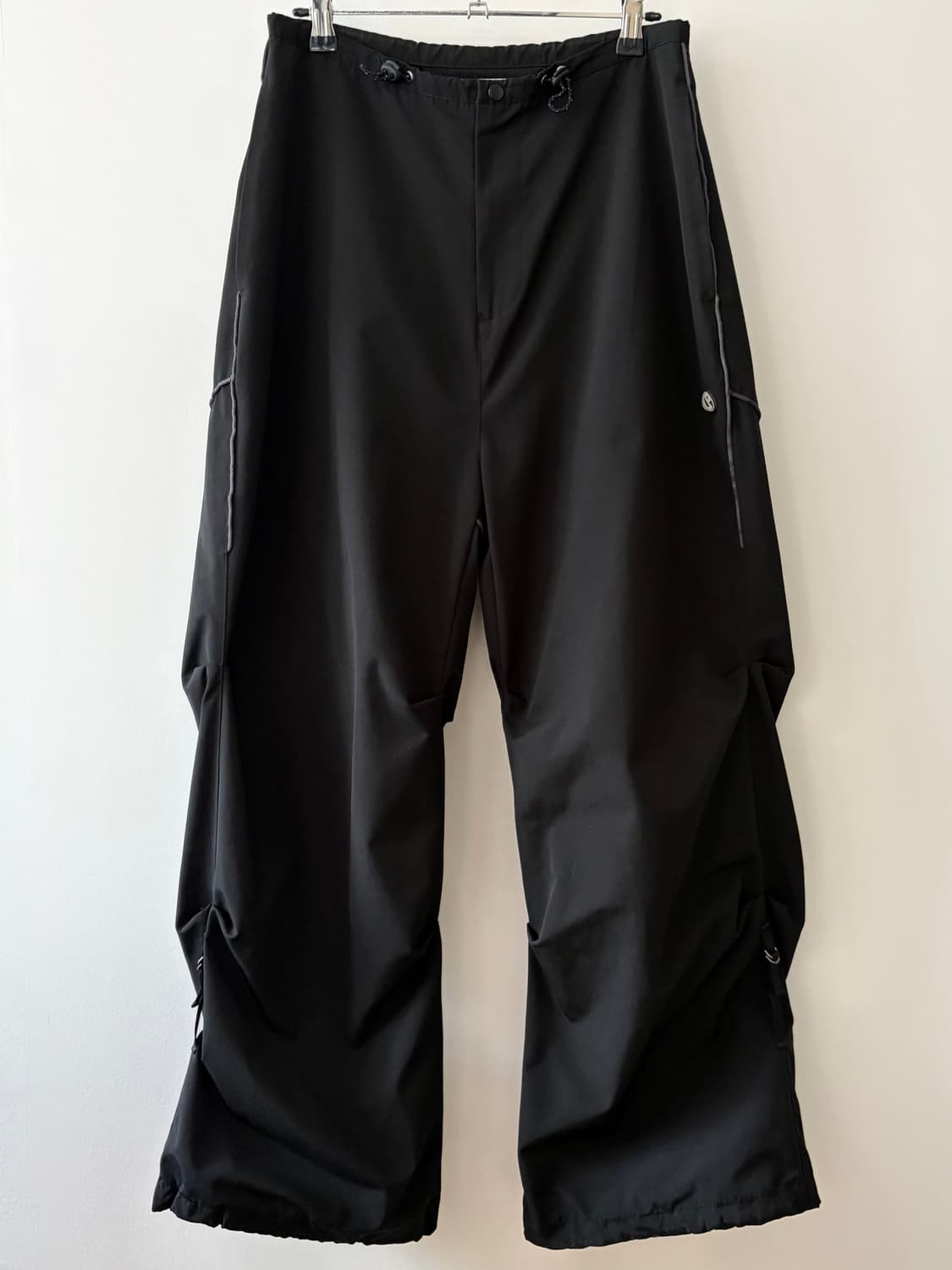 코이세이오 스마트어반유즈풀 suu 스트랩 라인 팬츠 블랙 상품이미지3