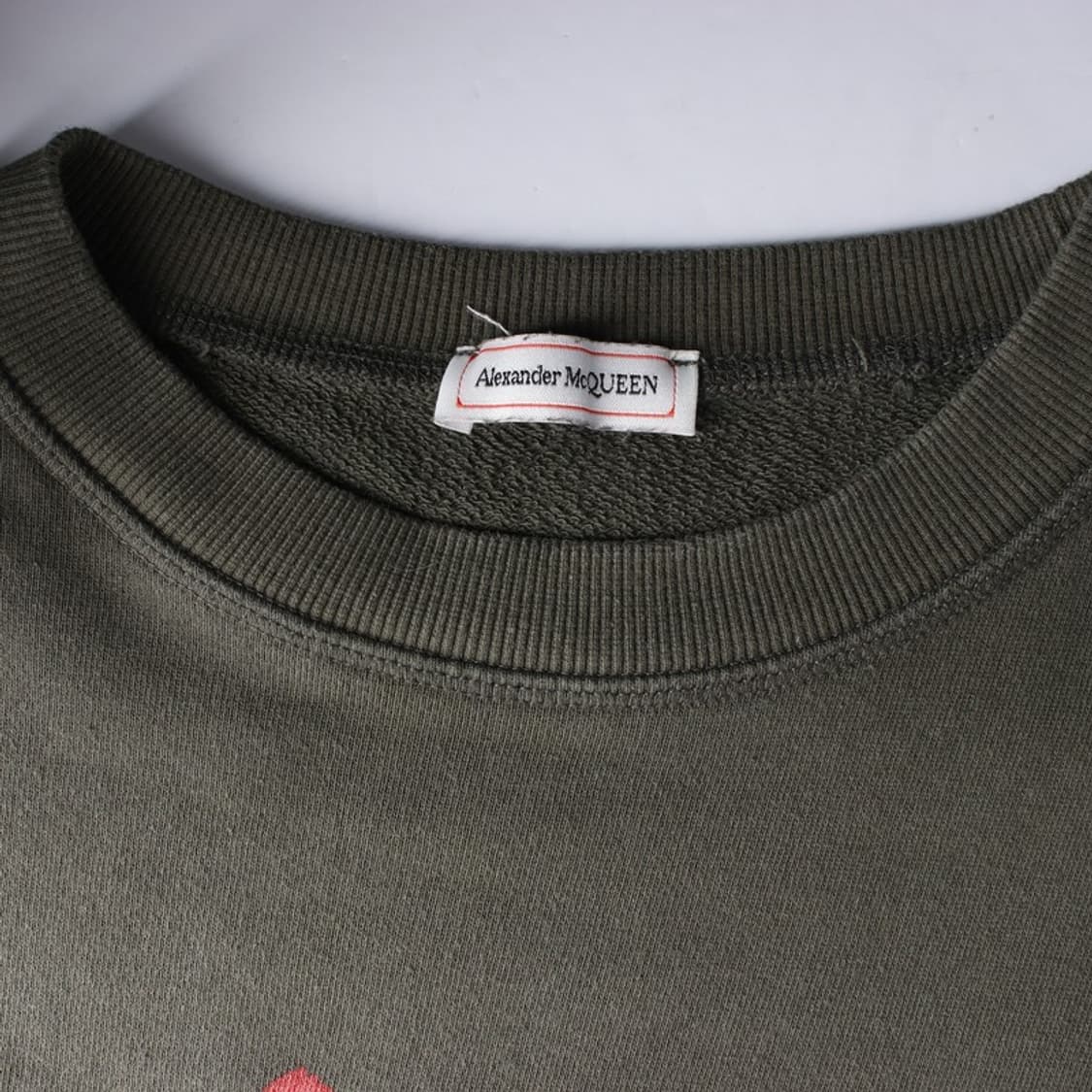 알렉산더 맥퀸 올리브그린 로고 맨투맨 M 상품이미지5