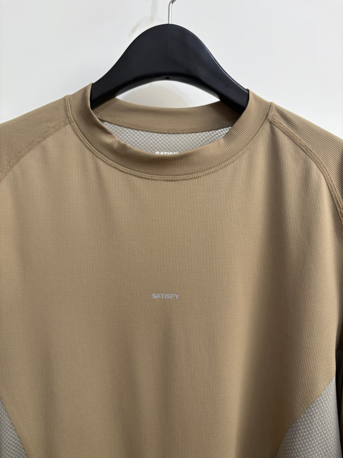 세티스파이 / 아우라라이트 테크 롱 티셔츠 아미그린 / L 상품이미지2