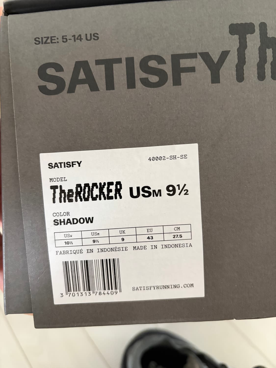 새티스파이 더 라커 쉐도우 사이즈는 US 9.5, 275mm 상품이미지5