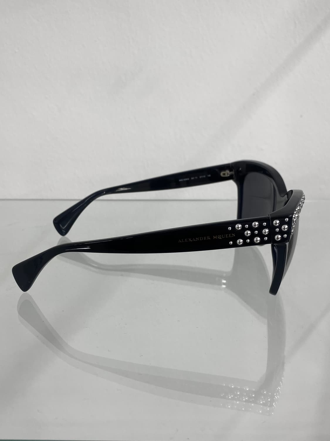 알렉산더 맥퀸 스터드 선글라스 상품이미지4
