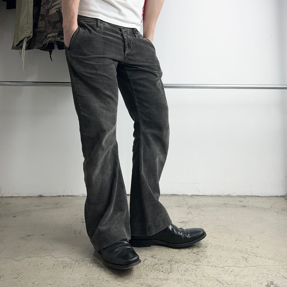 Wjk 코듀로이 바나나 플레어 팬츠 상품이미지9