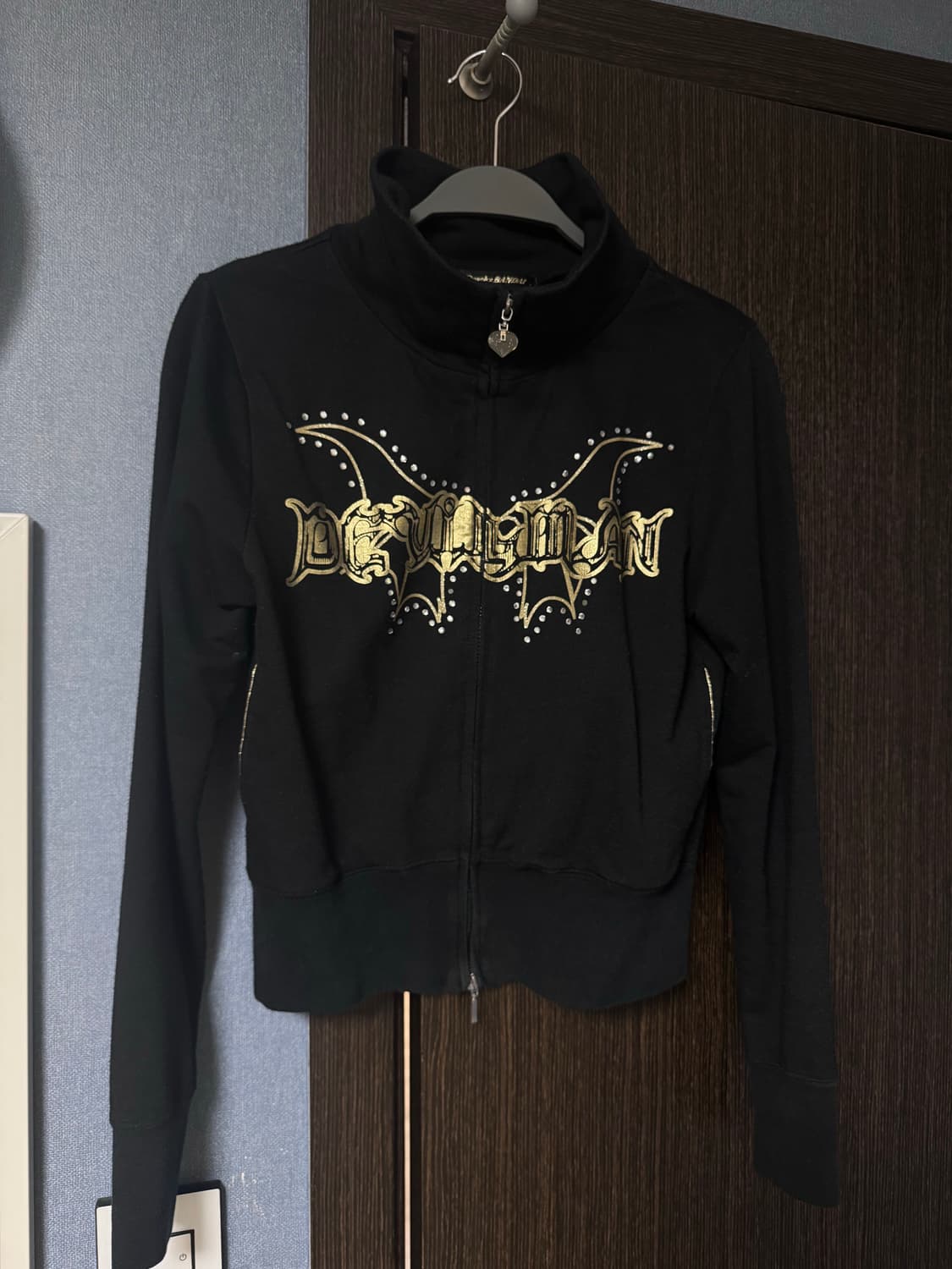 갸루)블랙 골드 프린팅 큐빅 투웨이 집업 상품이미지1