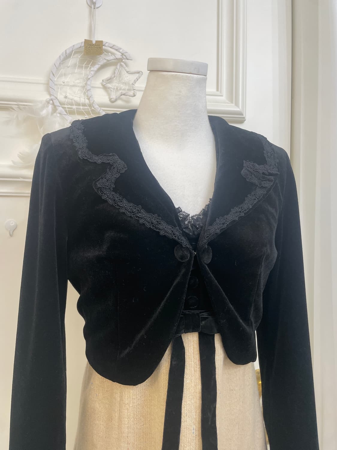 black lace velvet crop jacket 상품이미지7
