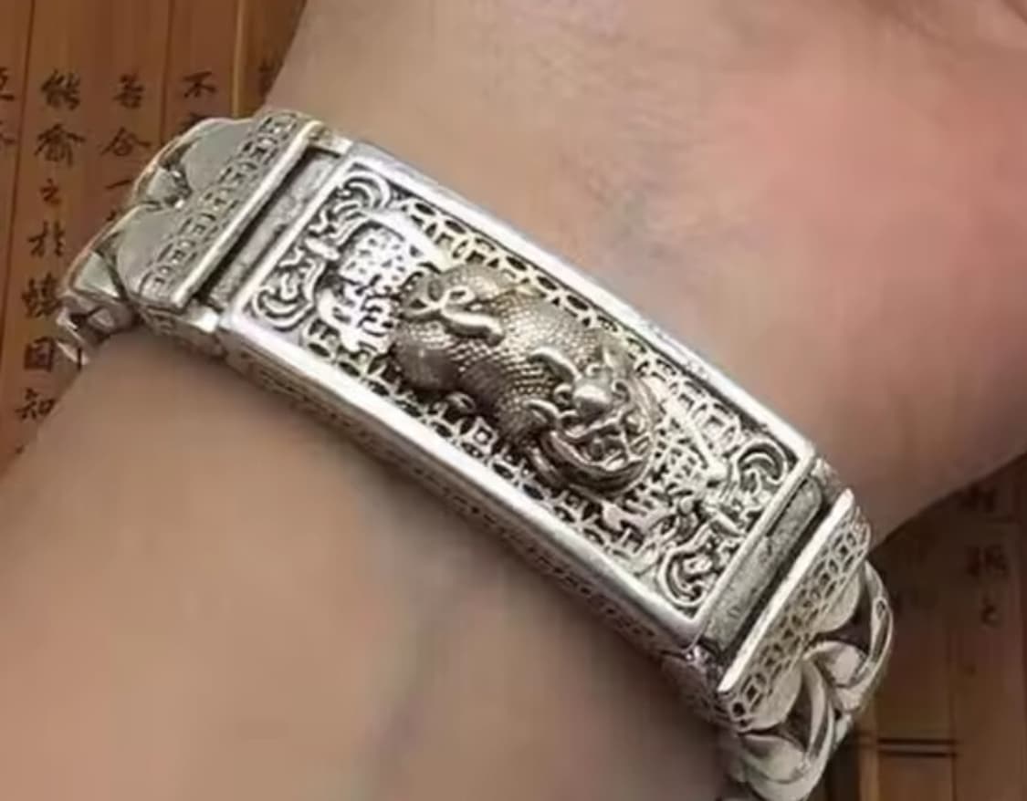Vintage Tibet Silver Bracelet 상품이미지1