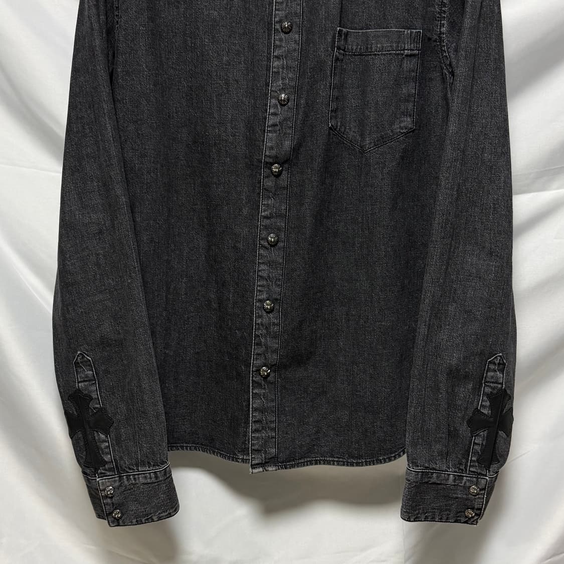 [S+급/L] 크롬하츠 레더패치 데님 셔츠 자켓 상품이미지3