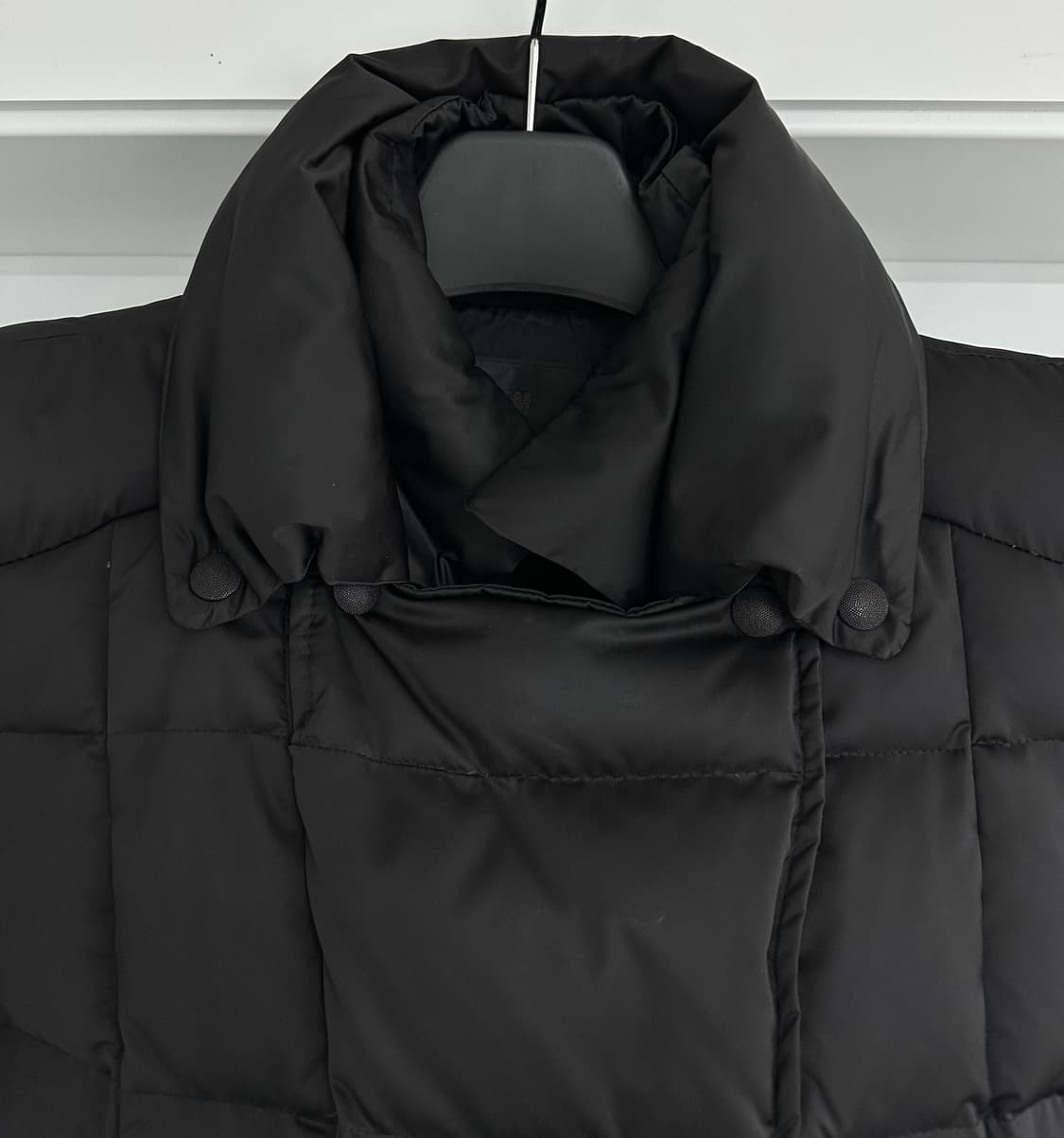 [SYSTEM 시스템] 여성 블랙 덕다운 패딩 상품이미지3