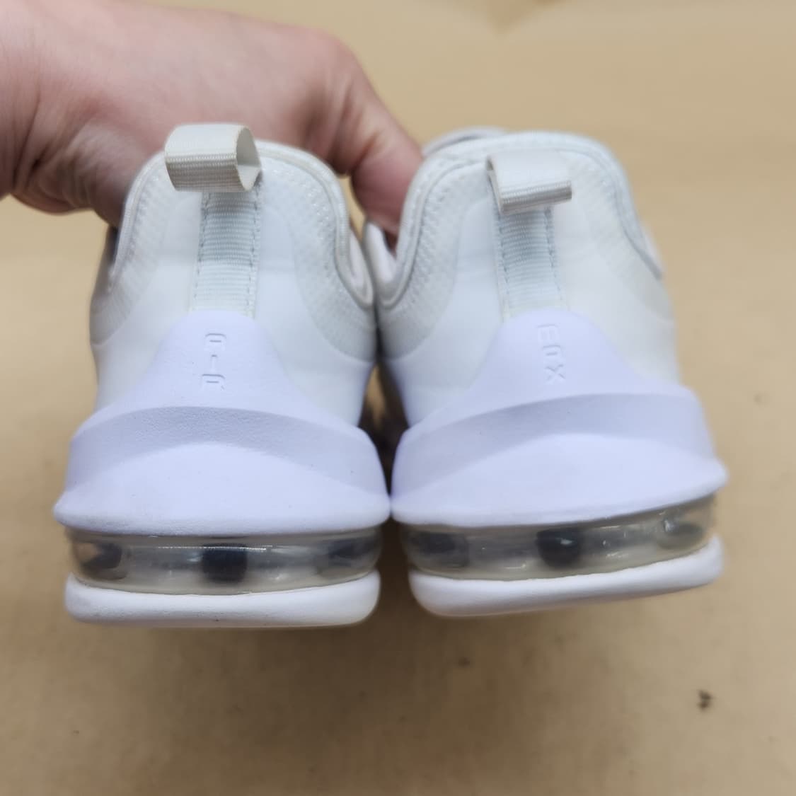 나이키 에어맥스 엑시스 여성운동화 220 상품이미지4