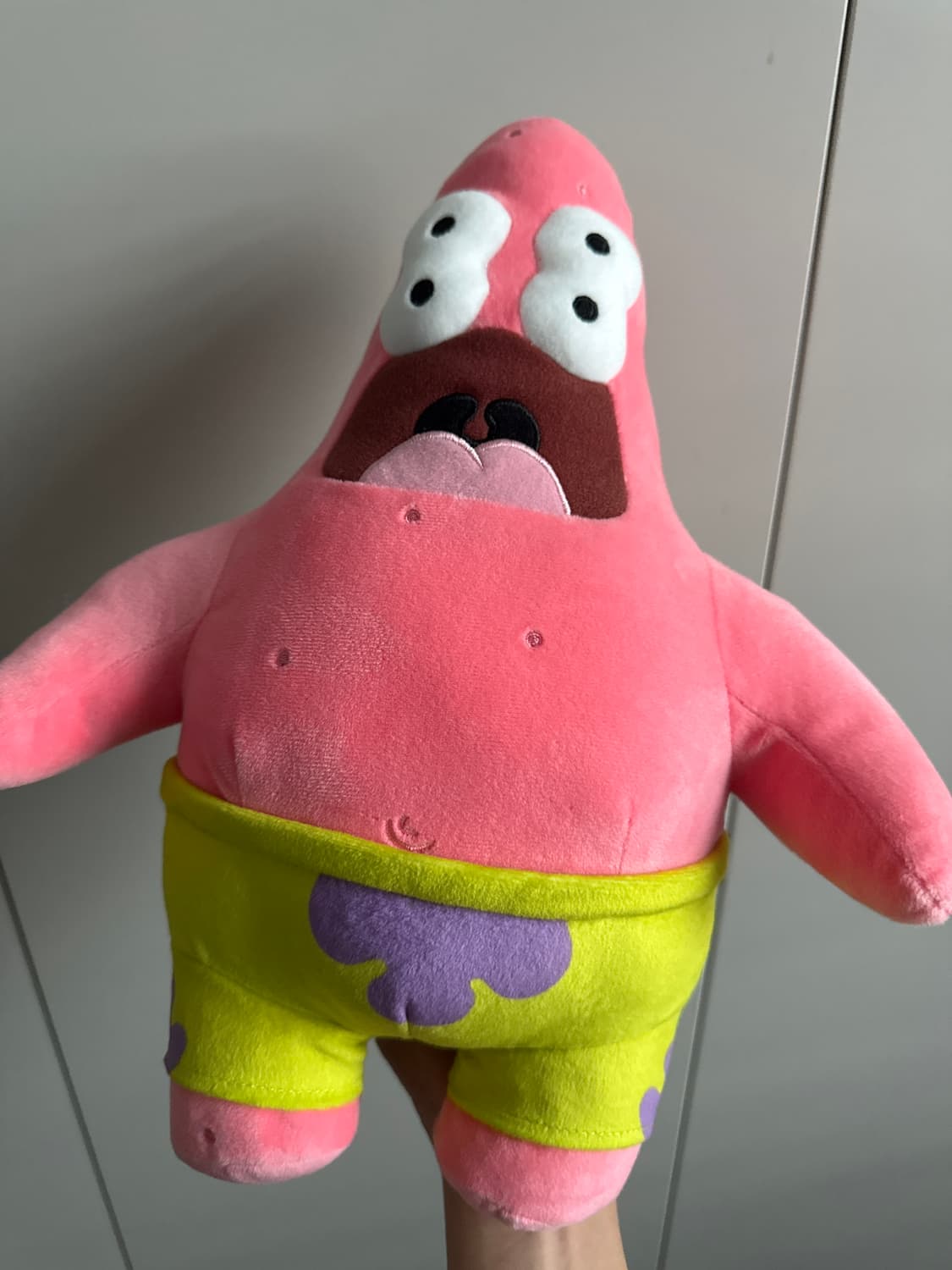 유니클로 cpfm 스폰지밥 뚱이 상품이미지1