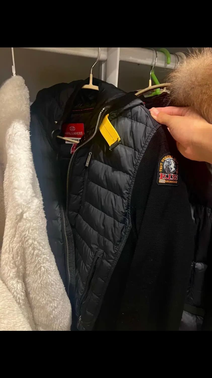 파라점퍼스 니트패딩 상품이미지1