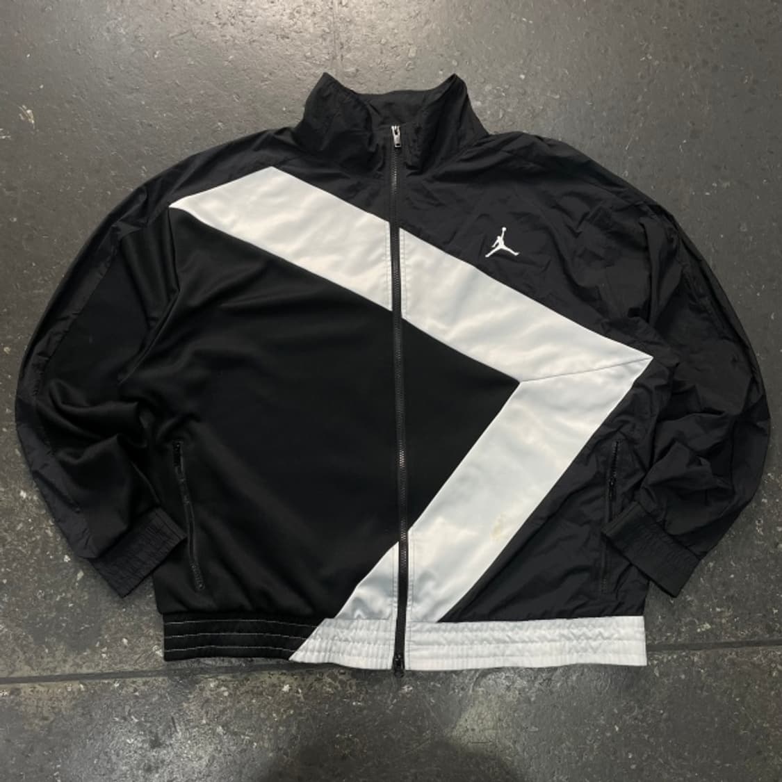 105-110 조던 바람막이  상품이미지1