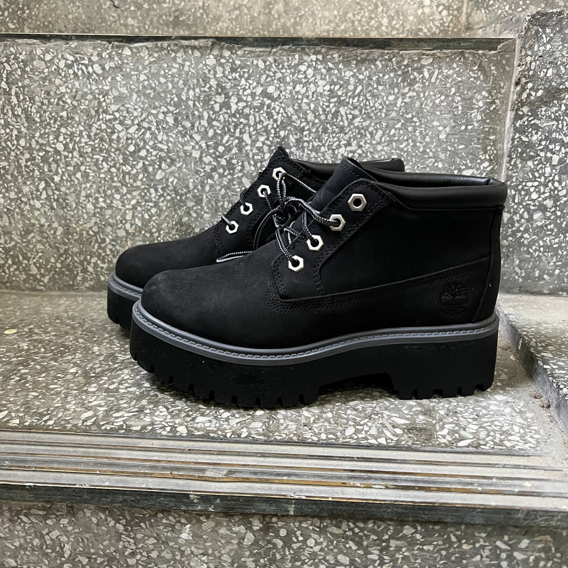 팀버랜드 스톤 스트리트 미드 플랫폼 워터프루프 추카 부츠 상품이미지2