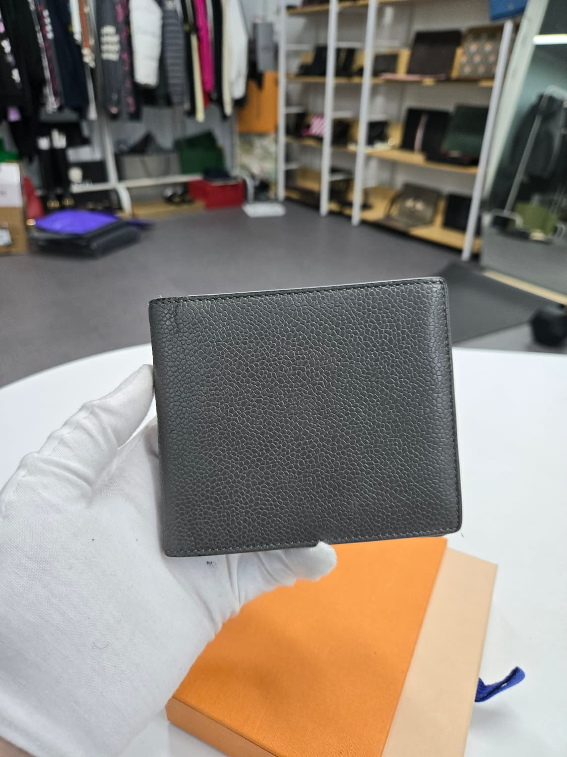 [정품] 톰브라운 사선 반지갑 상품이미지2