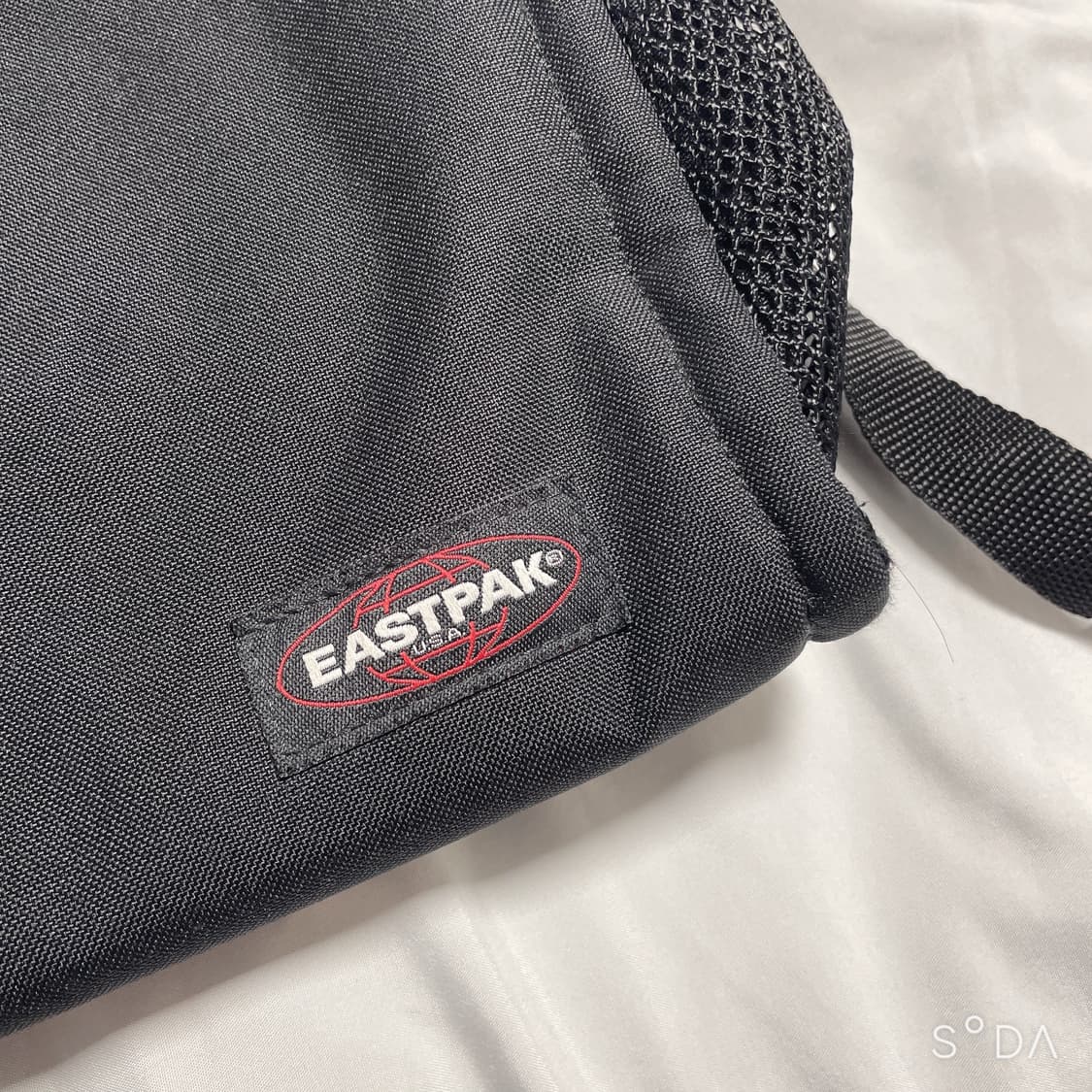 텔파 x 이스트팩 크로스백 블랙 상품이미지4