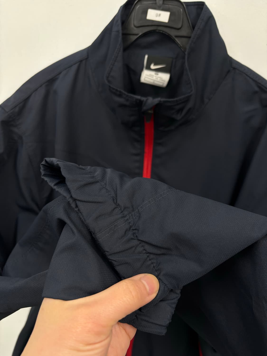 나이키 스우시 바람막이 상품이미지4