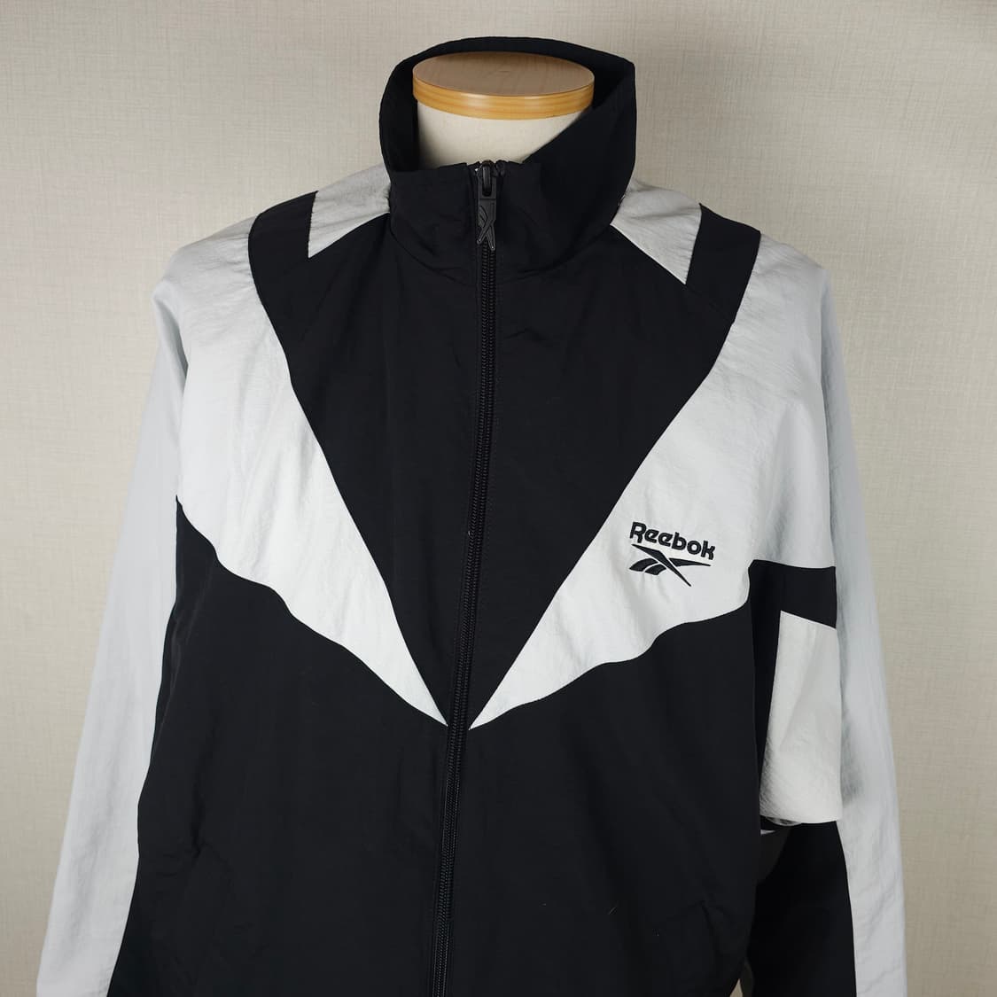 리복 바람막이점퍼 남자100사이즈  상품이미지2