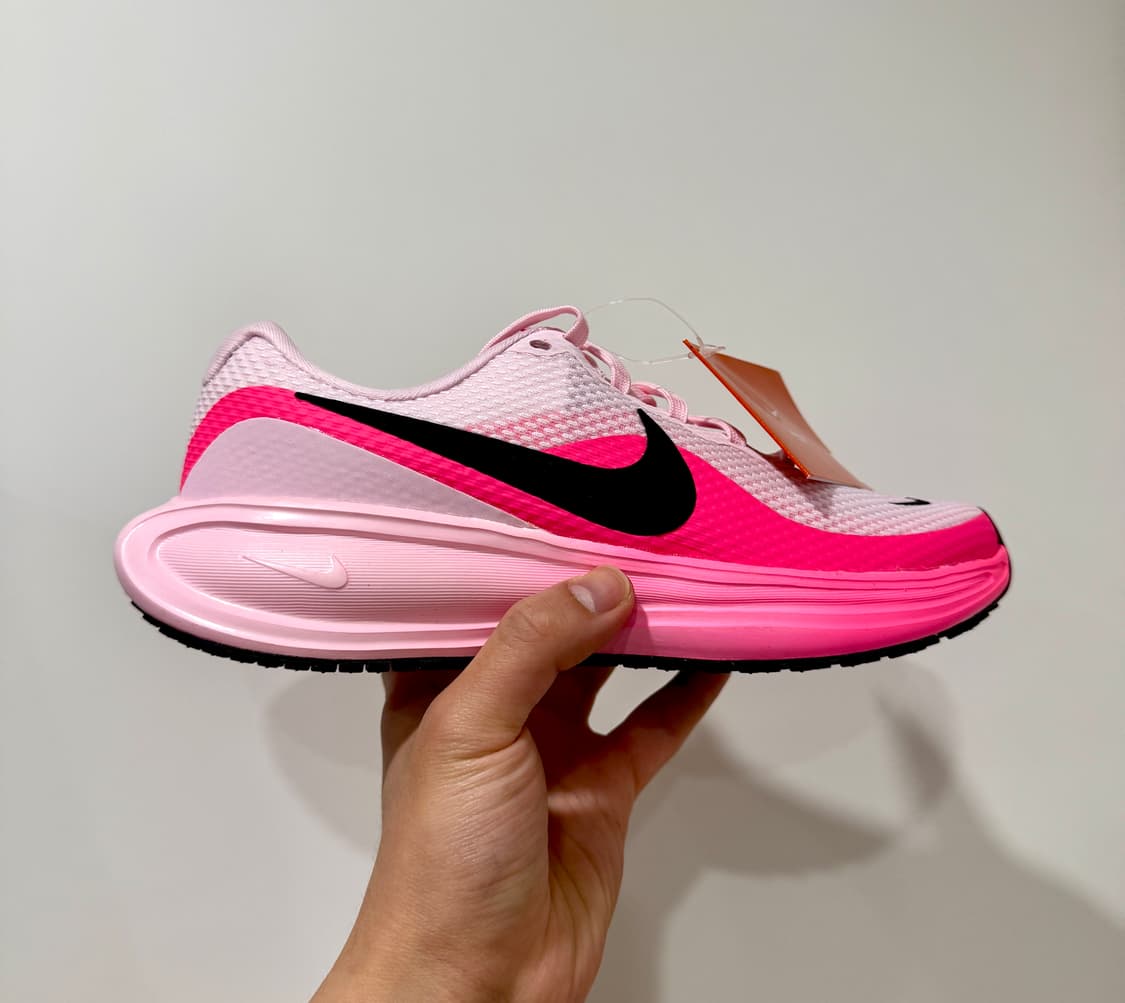 (235,240,275,280/새상품)나이키 레볼루션 8 하이퍼 핑크 폼 상품이미지1