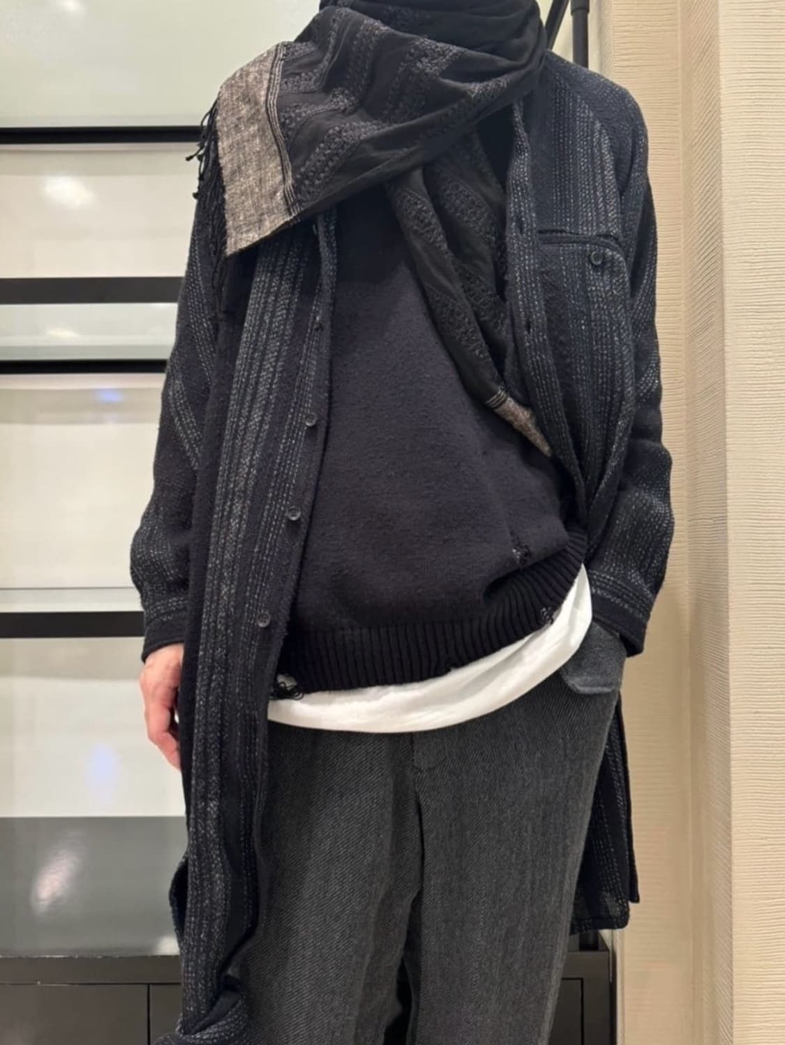 요지야마모토 뿌르옴므 24ss 핸드스티치 실크 머플러 상품이미지5