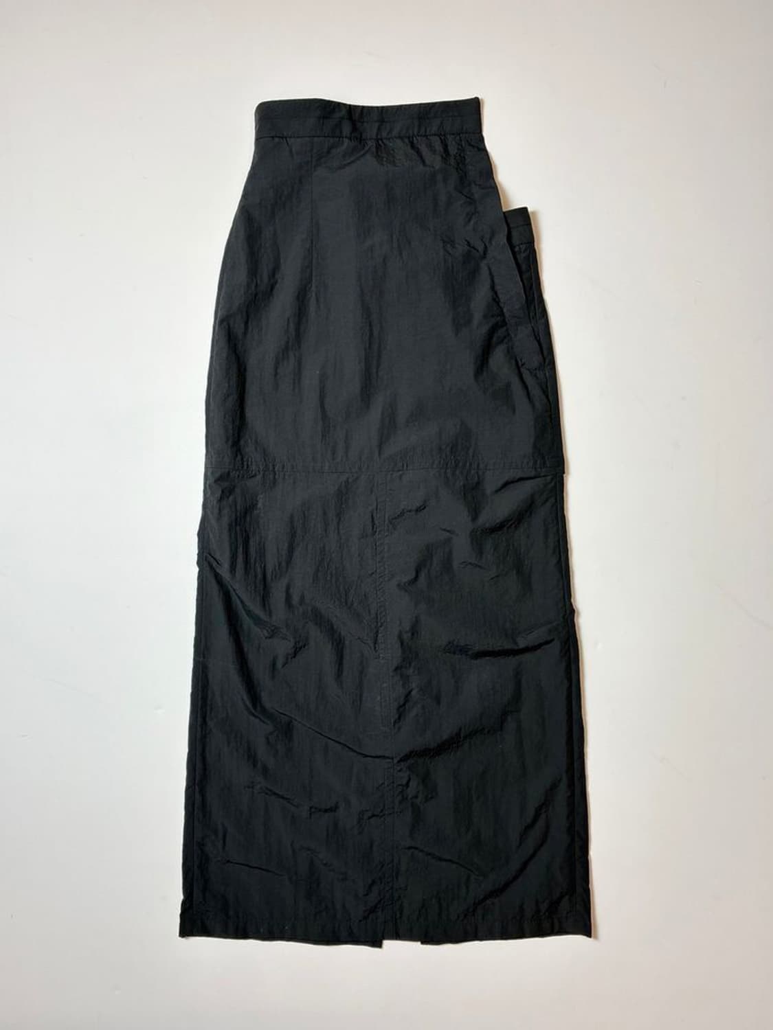 킴마틴 24ss 피그먼트 다잉 폴드오버 맥시 롱 나일론스커트 PN9121 상품이미지1