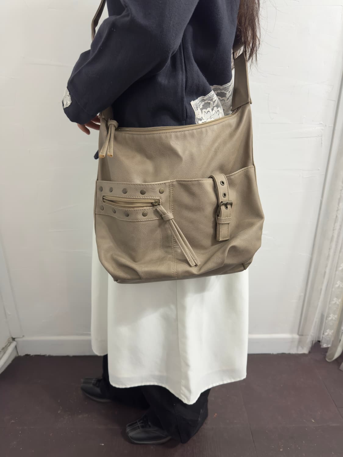 leather buckle bag 상품이미지1