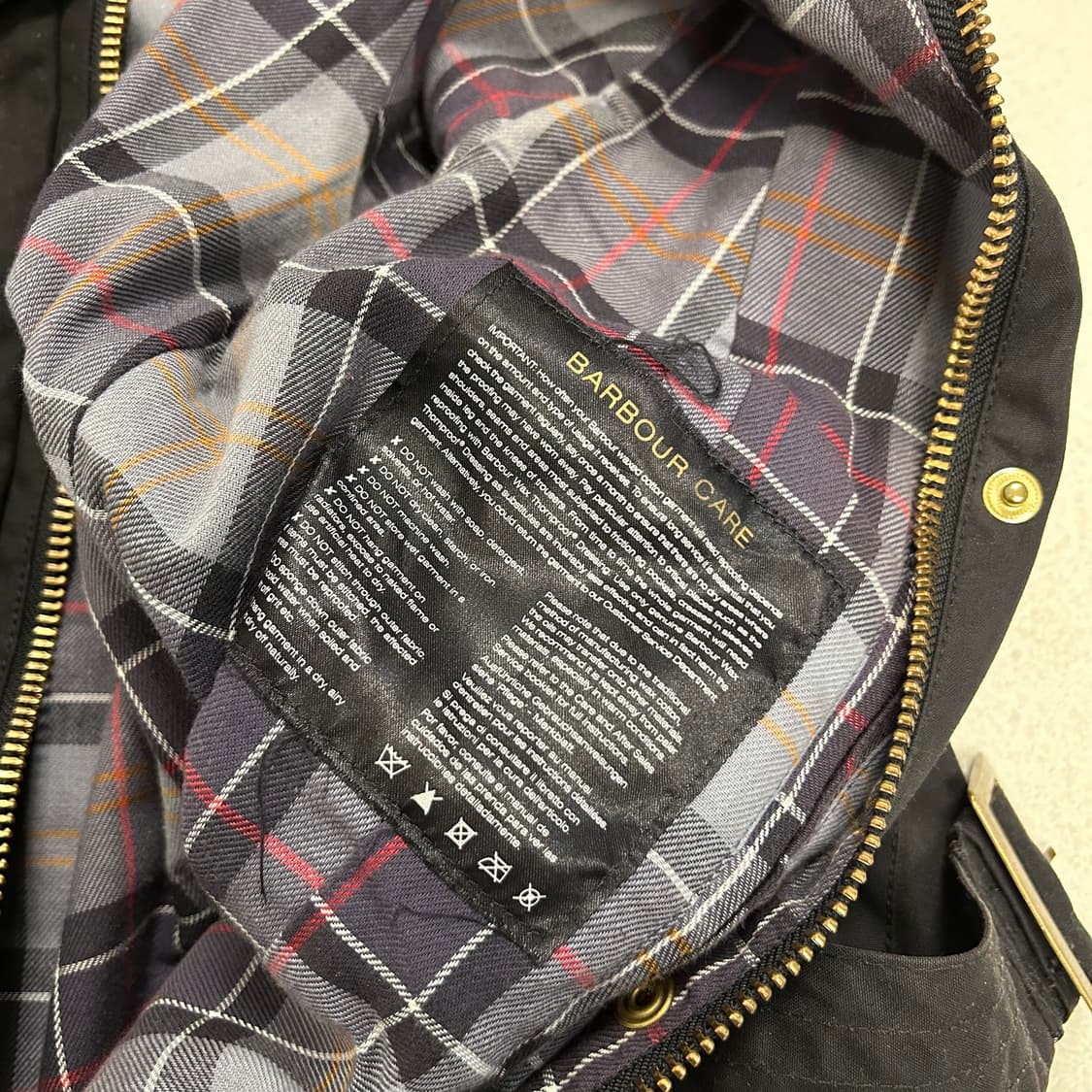 Barbour Black International Wax Jacket  상품이미지7