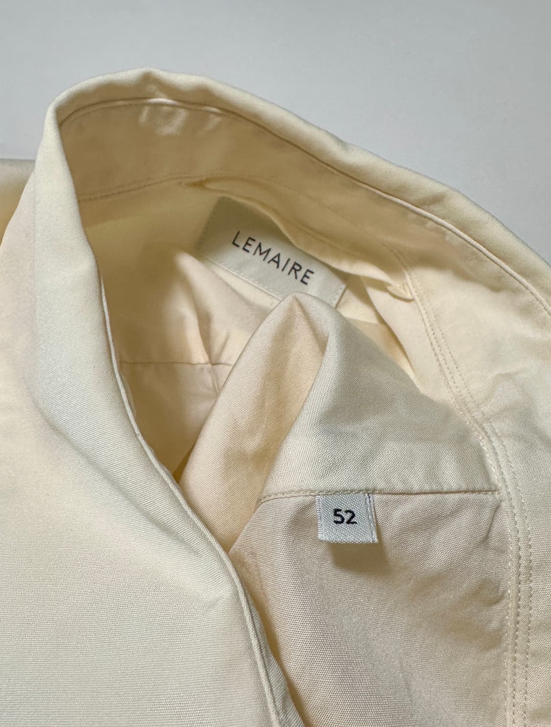 르메르 스트레이트 칼라 셔츠 아이보리컬러 52사이즈 신품 상품이미지3