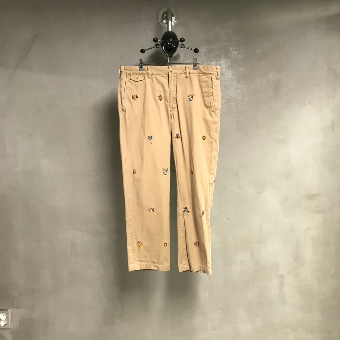 폴로 랄프로렌 멀티 자수 치노 팬츠 베이지 38/34 상품이미지5
