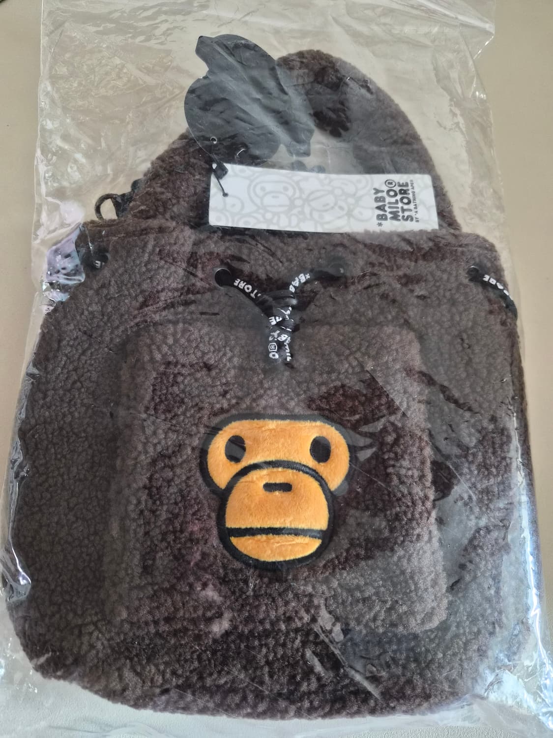 베이프 정품 베이비 마일로 버킷백 상품이미지4