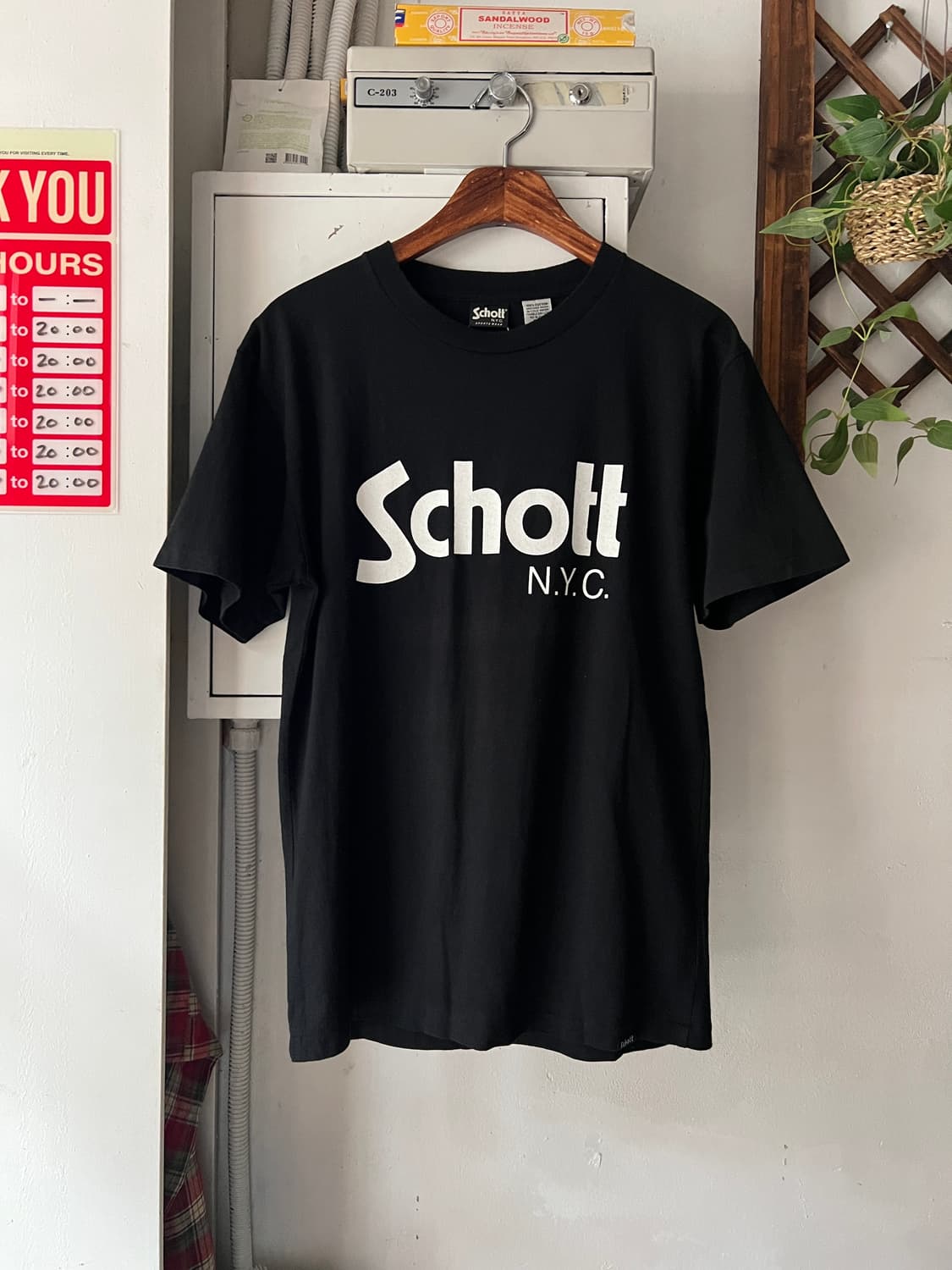 [M]SCHOTT 쇼트 로고 프린팅 티셔츠 상품이미지2