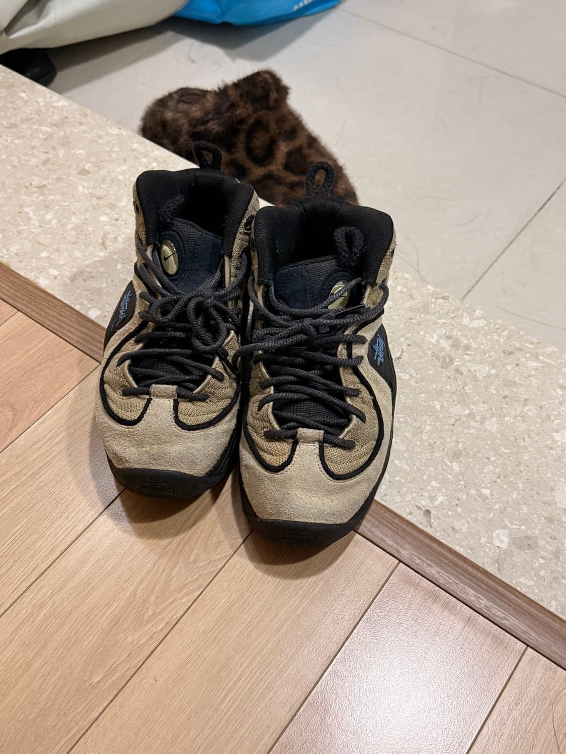 나이키 스투시 에어페니2 라탄 240 상품이미지2