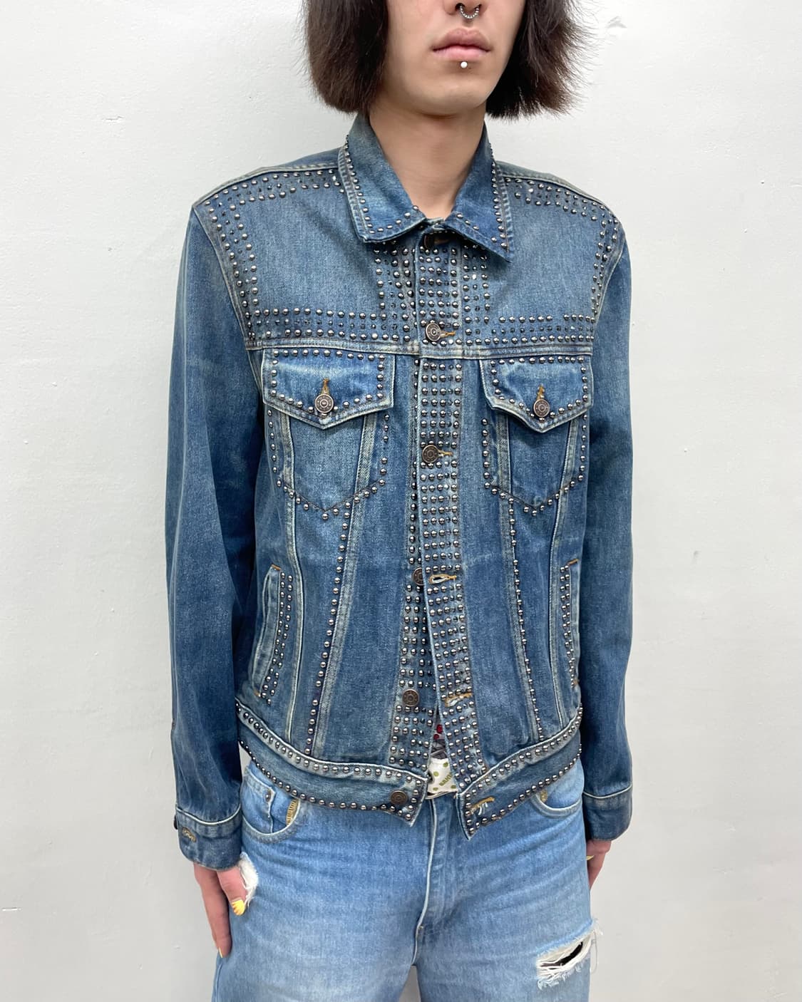 studded cubic denim jacket 상품이미지3