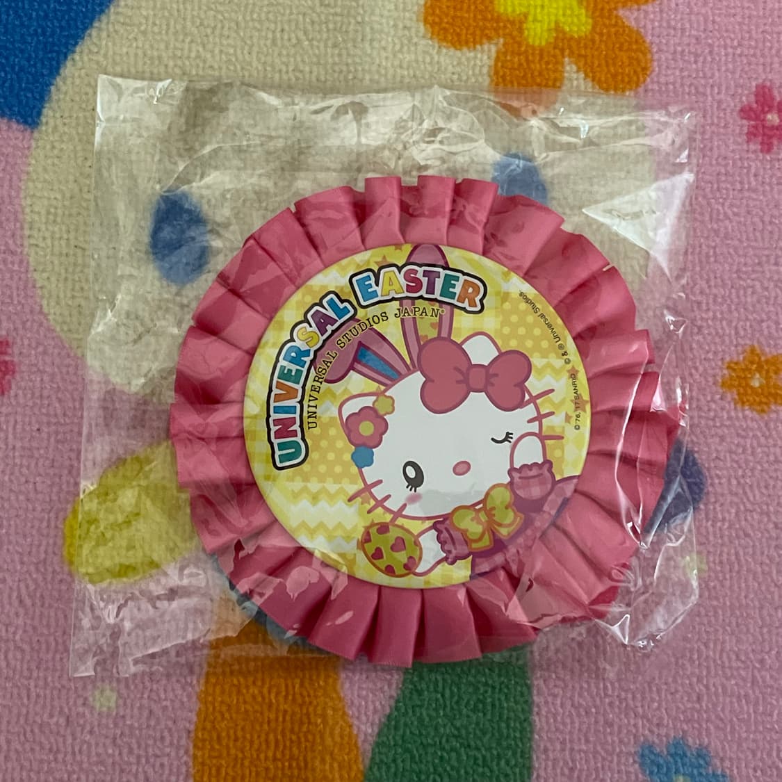 [새상품] 산리오 유니버셜 스튜디오 헬로키티 뱃지 키티 핀뱃지 상품이미지2