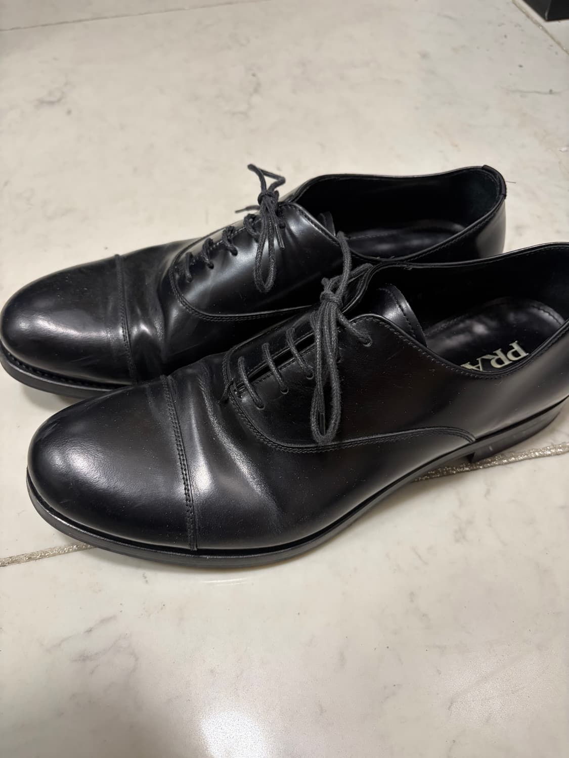 프라다 더비 상품이미지1